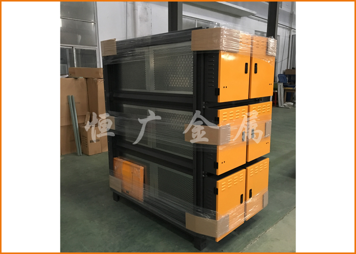 安裝油煙凈化設(shè)備，不再為廚房油煙犯愁